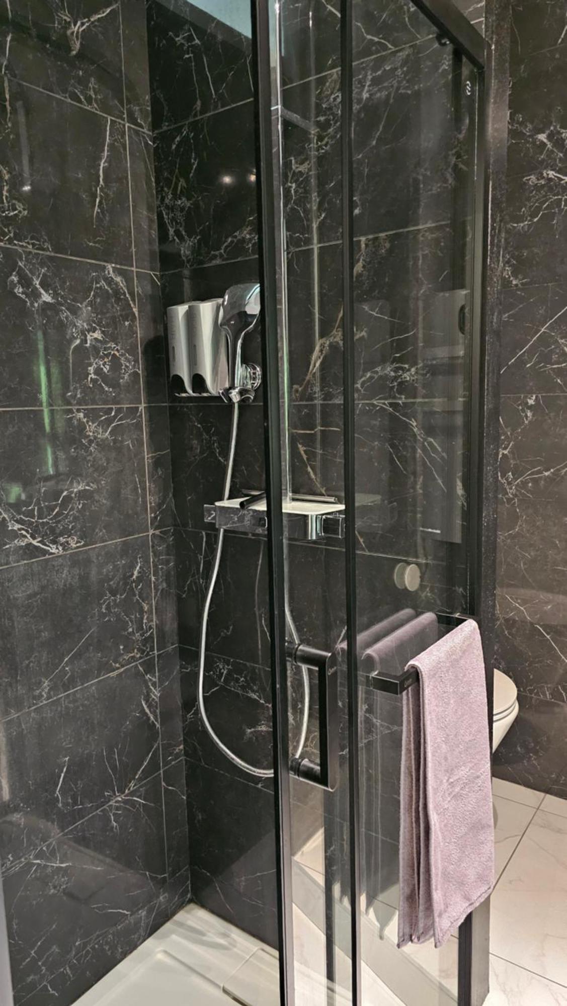 Apartament Confidentiel Standing - Terrasse & Parking Prive - Port De Plaisance Évian-les-Bains Zewnętrze zdjęcie